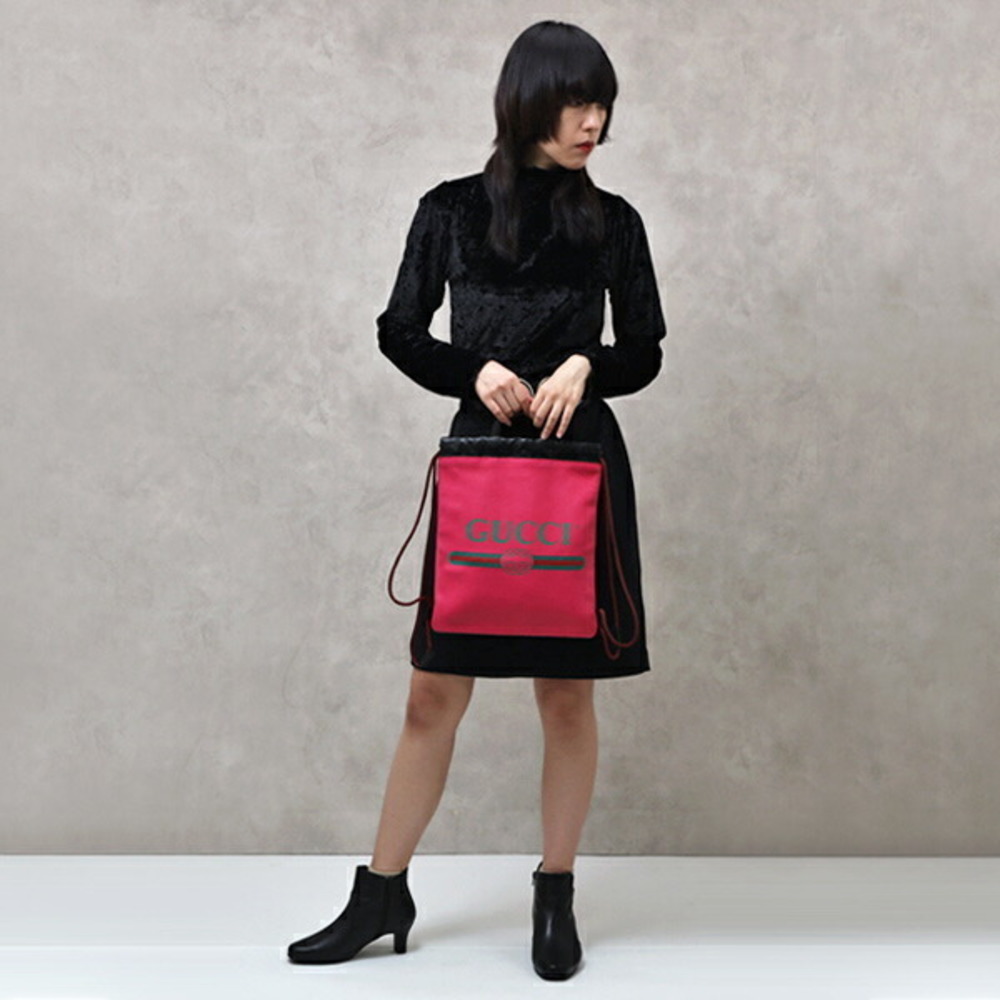 Gucci Leather Small Drawstring Backpack Pink - image 2